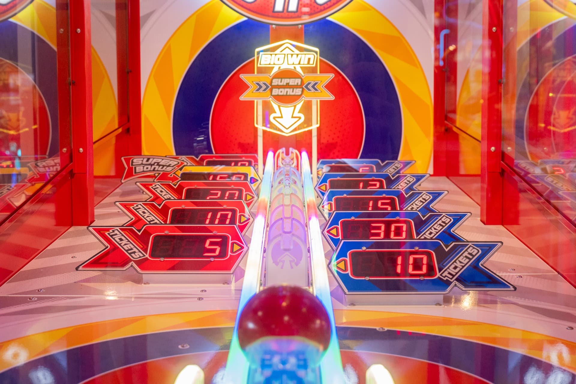 Sala de arcade y juegos recreativos Bowling Pleno Zenia Orihuela Costa