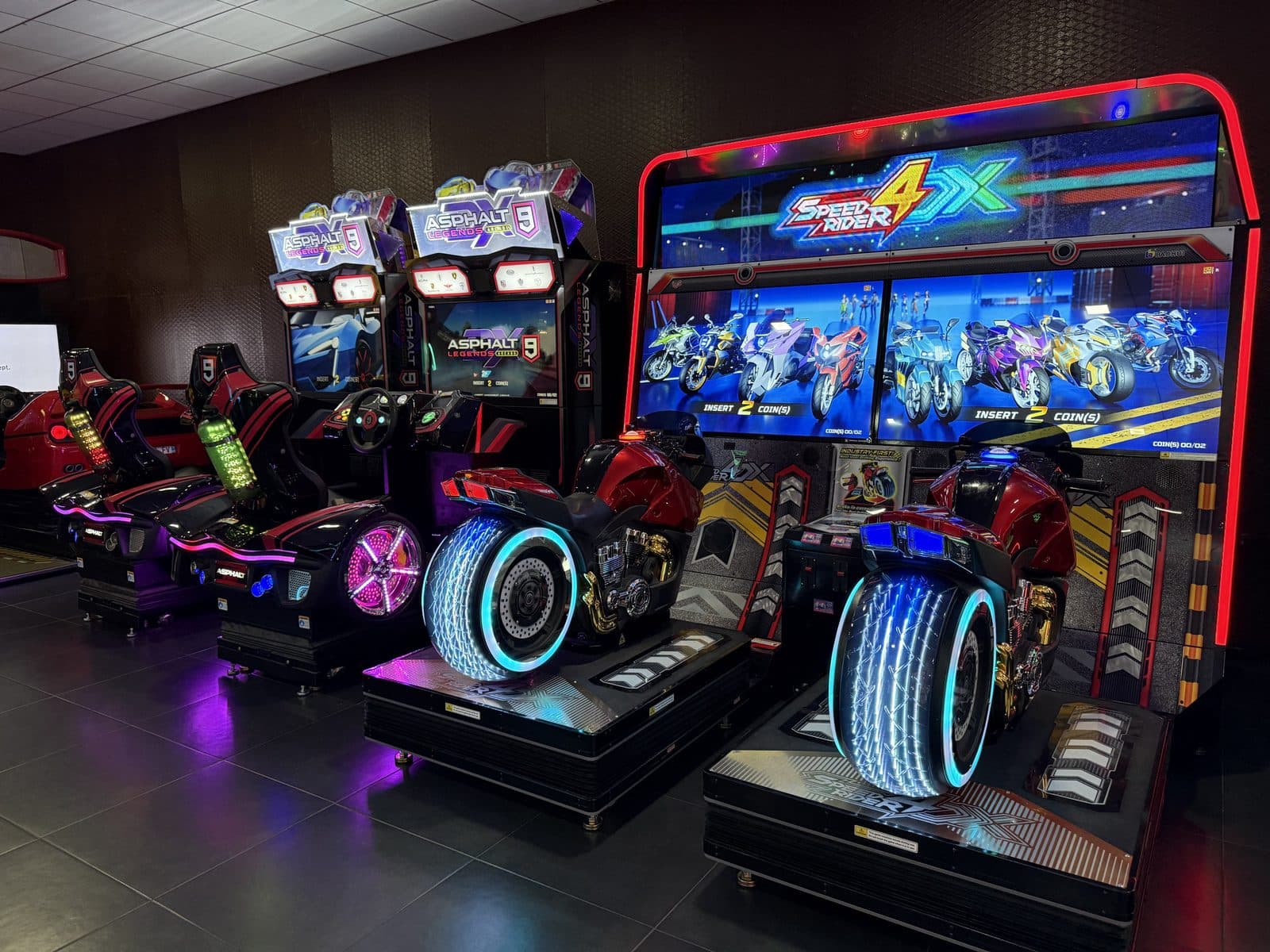 Simuladores de motos Speed Rider Asphalt 9 arcade Bowling Pleno Zenia Orihuela Costa